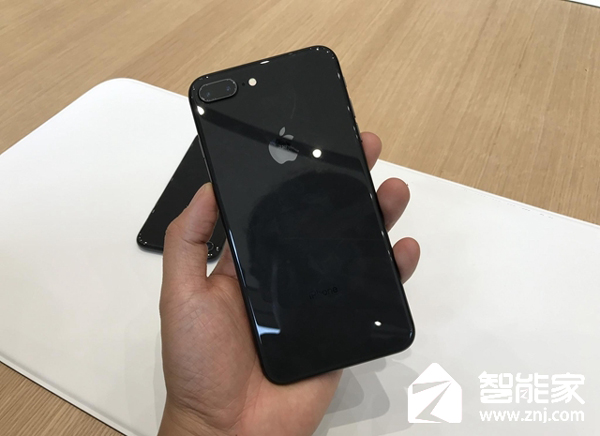 iPhone8Plus和iPhone7Plus哪个好_苹果iPhone8Plus对比7Plus区别评测