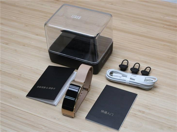 华为Talkband B3手环