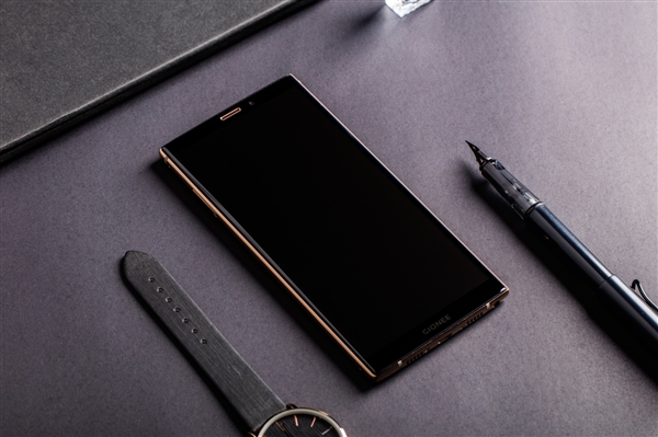 金立m7plus真机图赏_金立M7 Plus手机图片大全