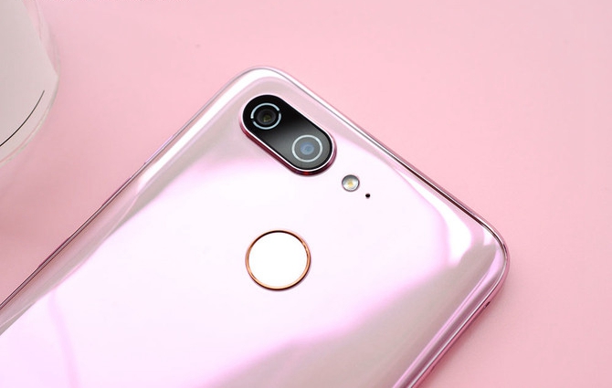 金立s11s和金立s11哪个好_金立s11s和金立s11区别对比评测