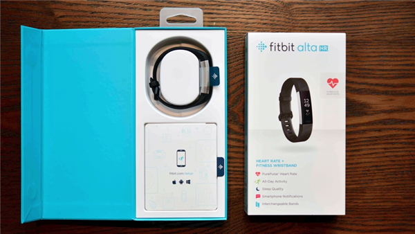 最轻薄的智能手环  Fitbit Alta HR智能手环评测