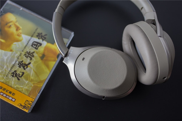 索尼WH-1000XM2蓝牙耳机开箱评测