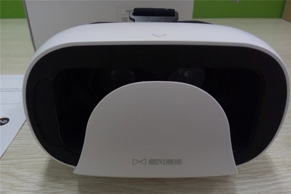 暴风魔镜小D开箱评测