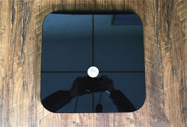 华为智能体脂秤开箱评测