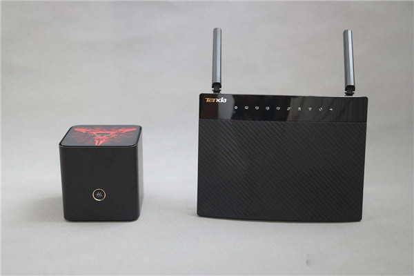 腾达AC9路由器与荣耀路由Pro游戏版哪个好
