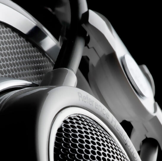 AKG K701监听耳机图片