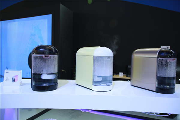 海尔全新升级空气净化器系列产品亮相2018AWE