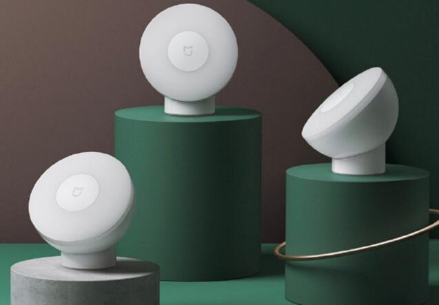 米家夜灯2——360°旋转磁吸设计，夜间辅助照明全能